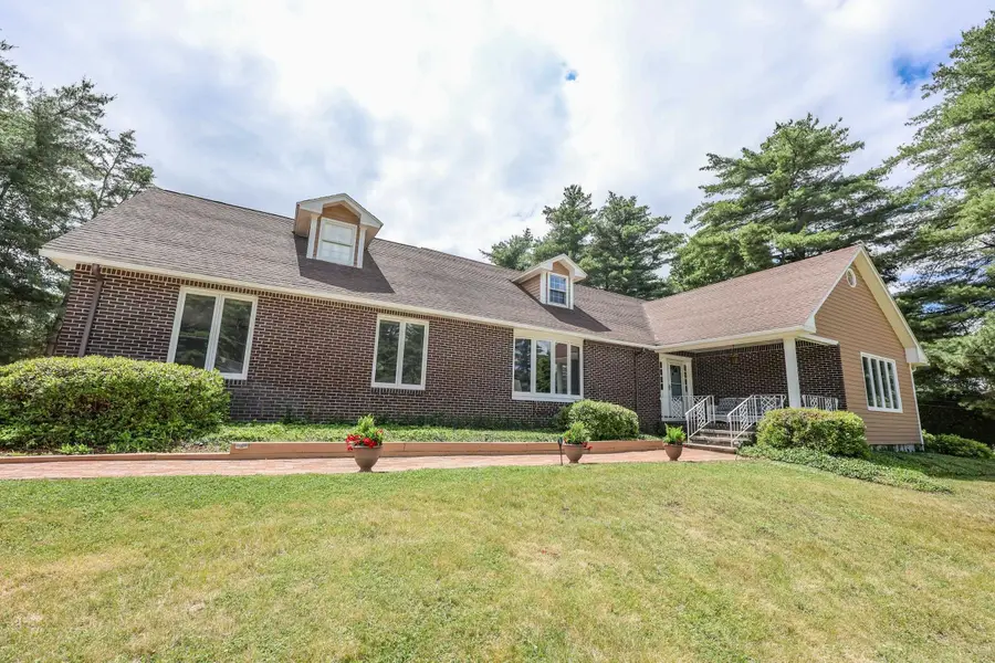 3 Mockingbird Lane, Hudson, NH 03051 - #2