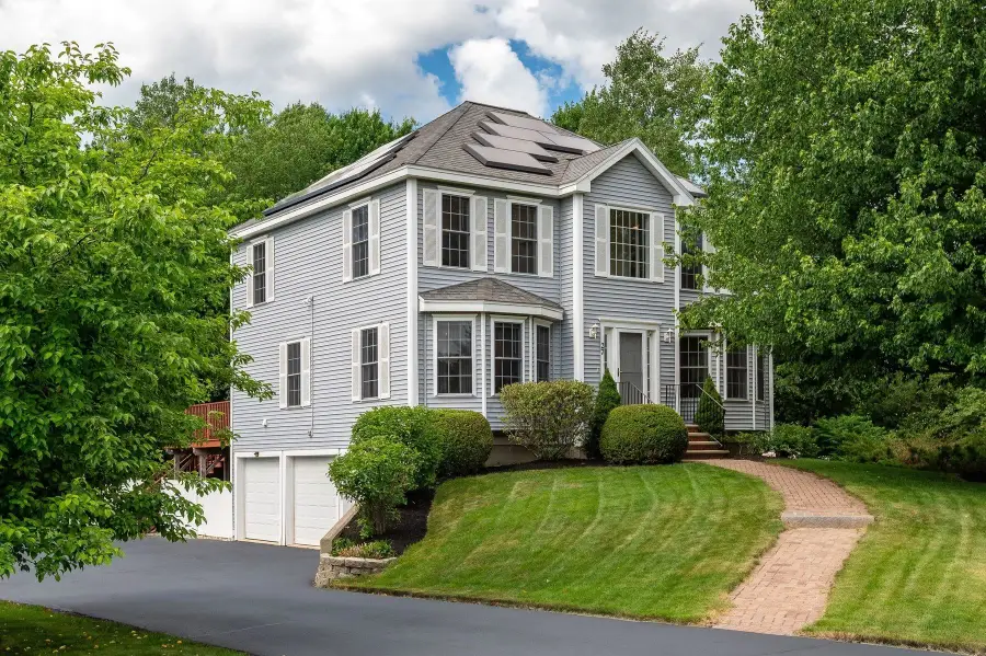 27 Susannahs Crossing, Dover, NH 03820 - #2