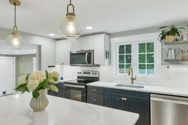 74 Alewive Road, Kennebunk, ME 04043