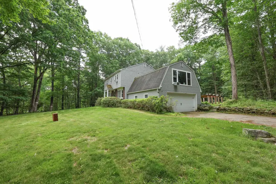 1 Woodridge Road, Durham, NH 03824 - #3