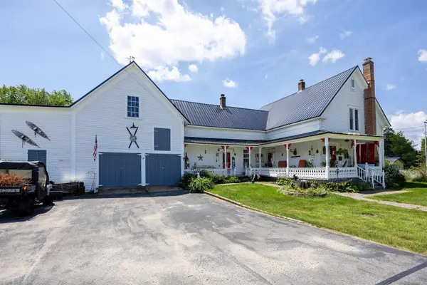 13 Pleasant Street, Lancaster, NH 03584