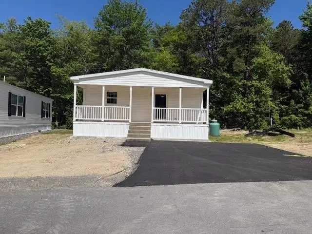70 Norwich Place, Londonderry, NH 03053 - #1