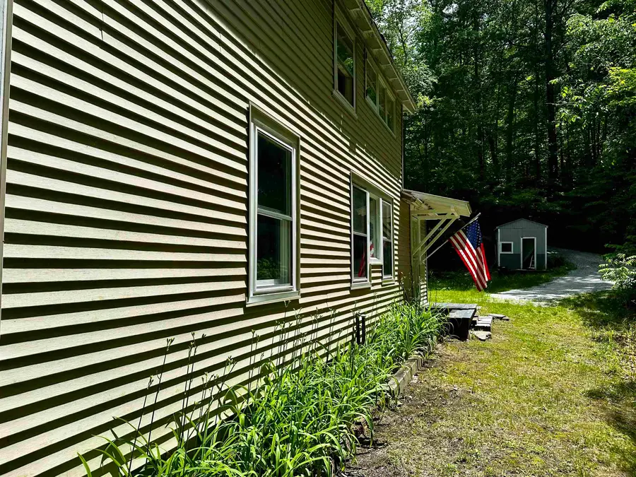 45 Eden Avenue, Proctor, VT 05765 - #3