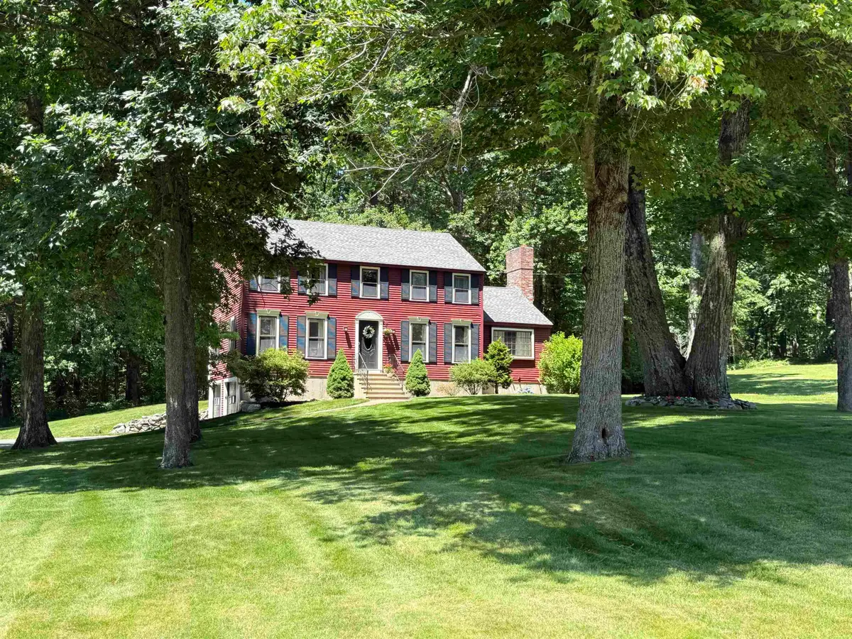 15 Brier Lane, Derry, NH 03038 - #1