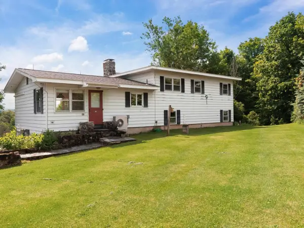 459 Carpenter Road, Charlotte, VT 05445