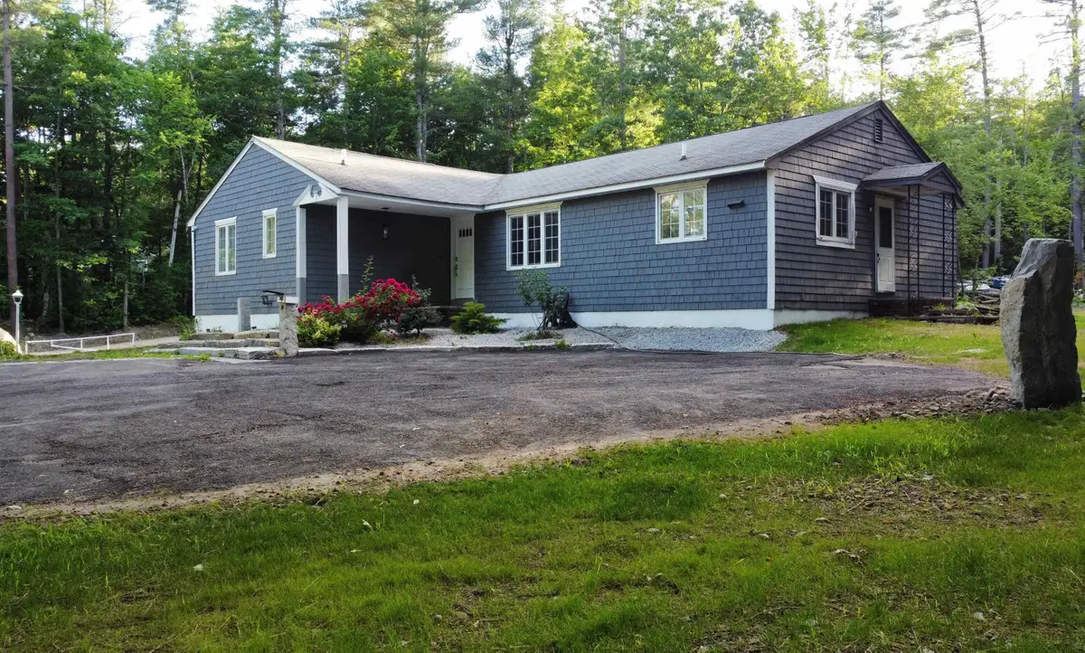 773 Mammoth Road, Pelham, NH 03076 - #1