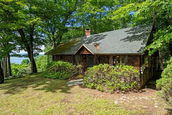 260 Pinehurst Road, Sandwich, NH 03227