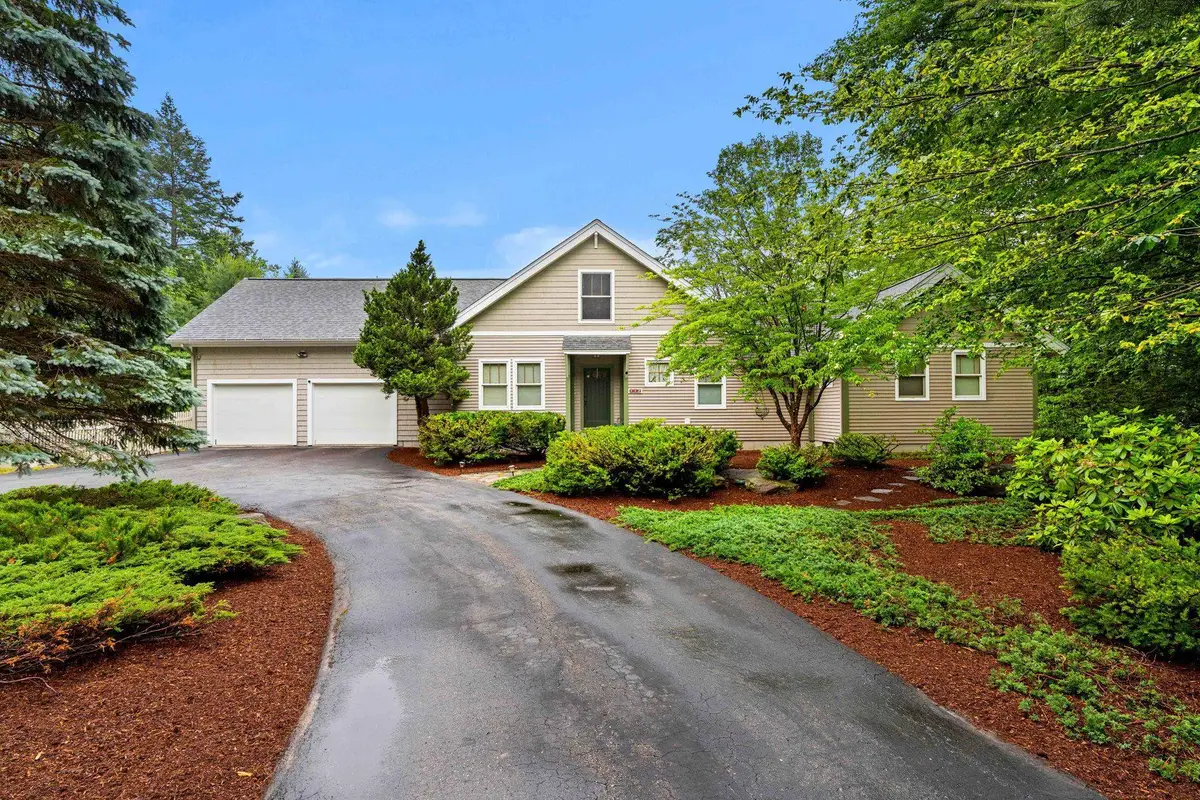 112 Pondview Road, Weare, NH 03281 - #1