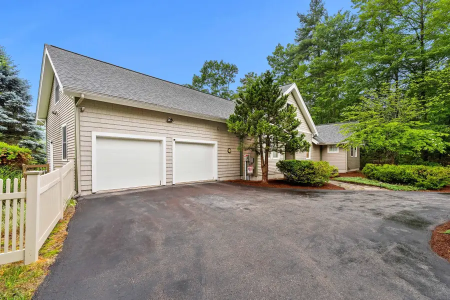 112 Pondview Road, Weare, NH 03281 - #2