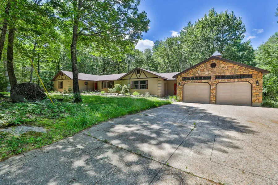 80 Guys Lane, Weare, NH 03281 - #2