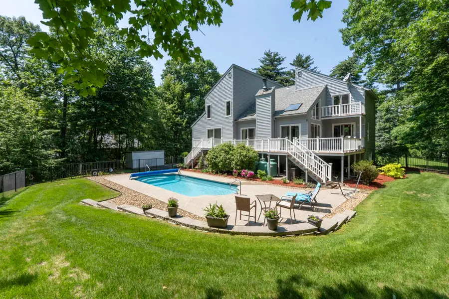 6 Summer Drive, Londonderry, NH 03053 - #2