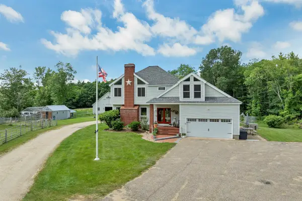 307 E Ricker Road, Loudon, NH 03307