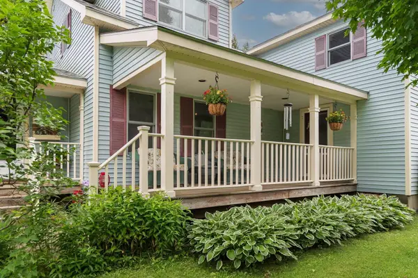 977 Lower Pleasant Valley Road, Cambridge, VT 05464