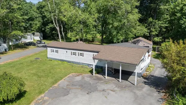6 Marie Avenue, Salem, NH 03079