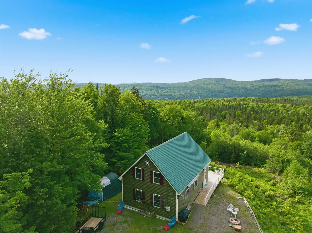 134 Lakeview Estates Road, Pittsburg, NH 03592 - #1