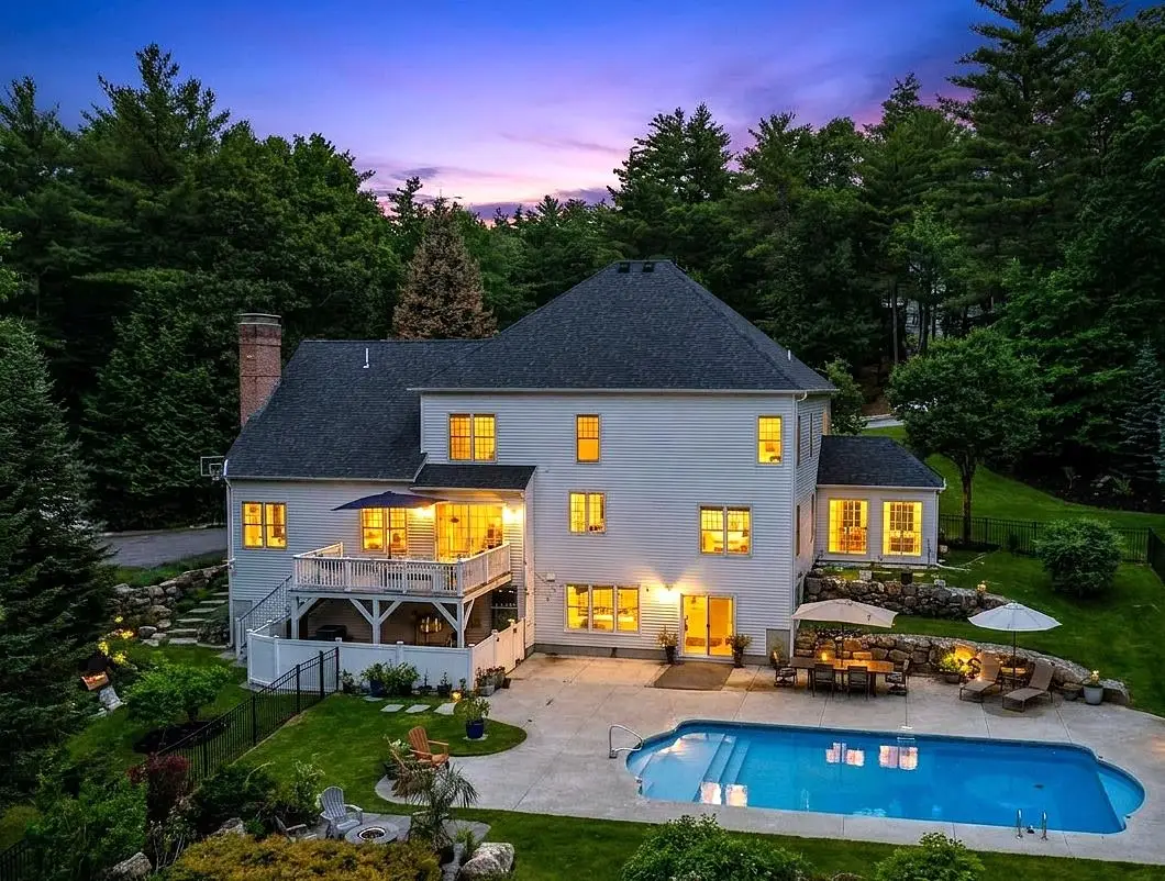 15 Strafford Lane, Bedford, NH 03110 - #1