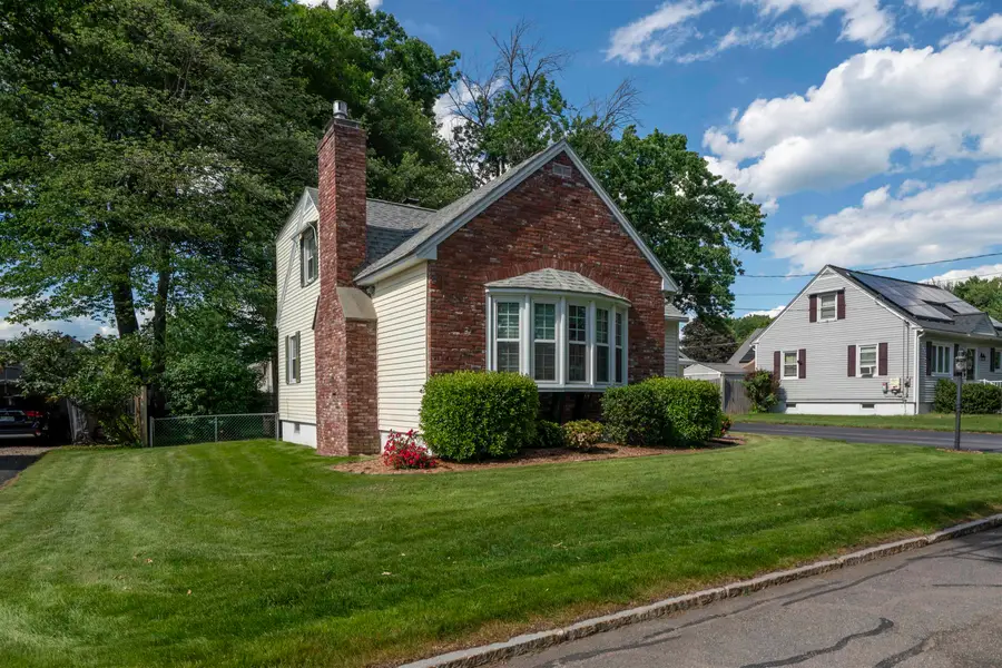 128 Holly Avenue, Manchester, NH 03103 - #3