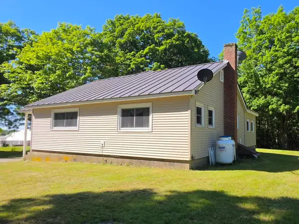 585 North Road, Salisbury, NH 03268