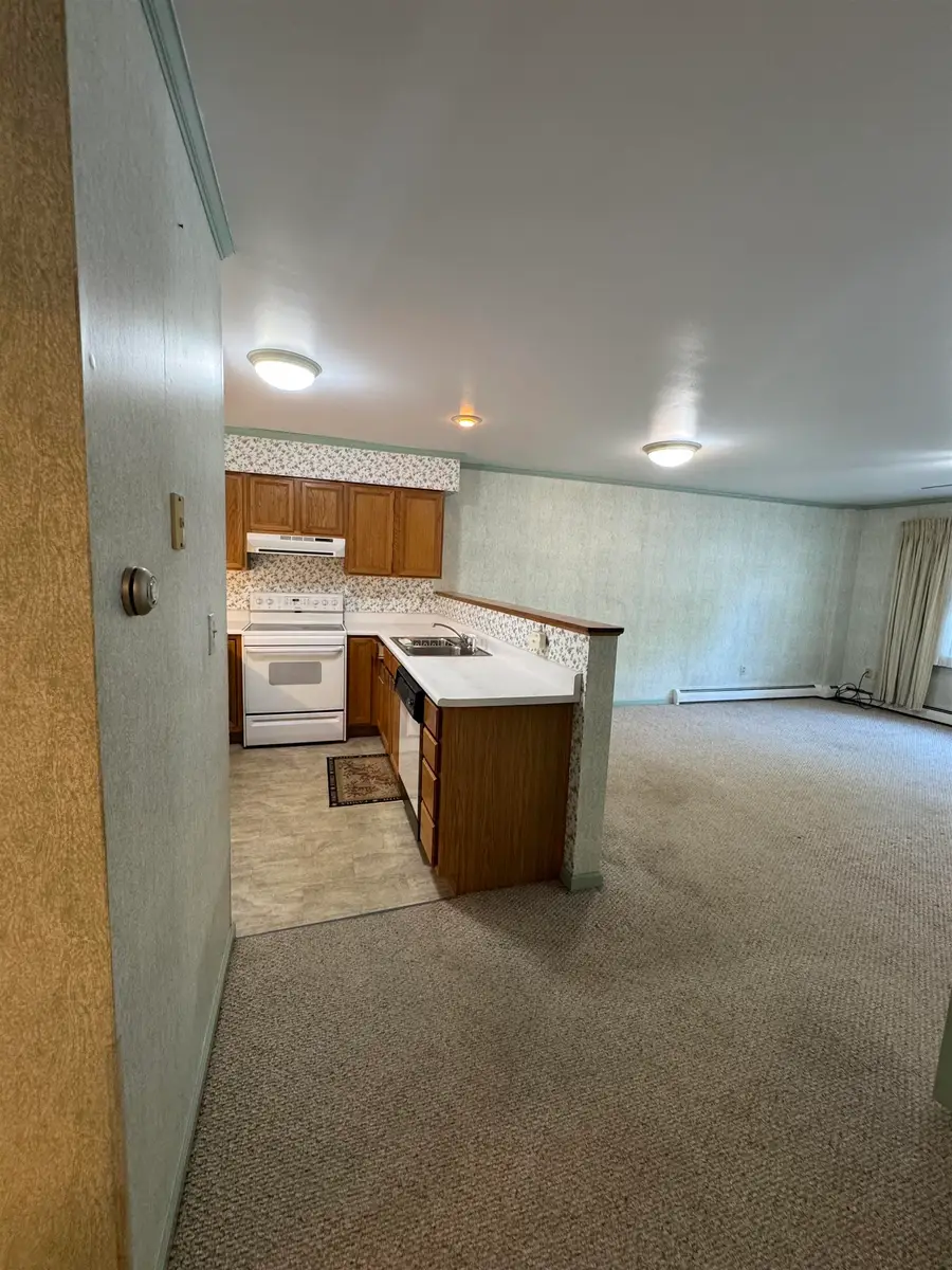 106 Park Street #9, Bennington, VT 05201 - #3