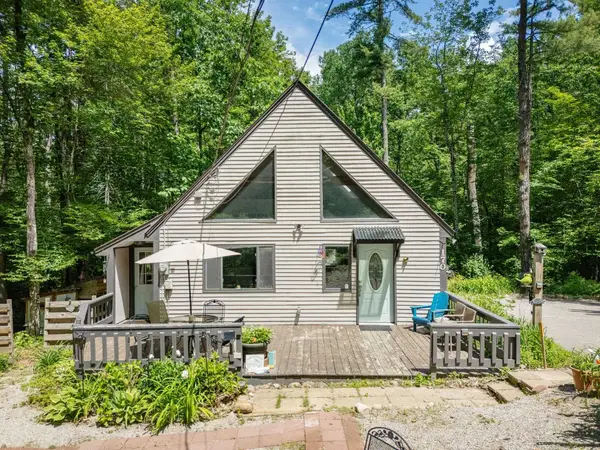 170 Mountain View Drive, Conway, NH 03818