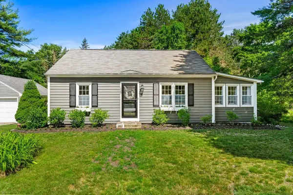 129 Bedford Center Road, Bedford, NH 03110