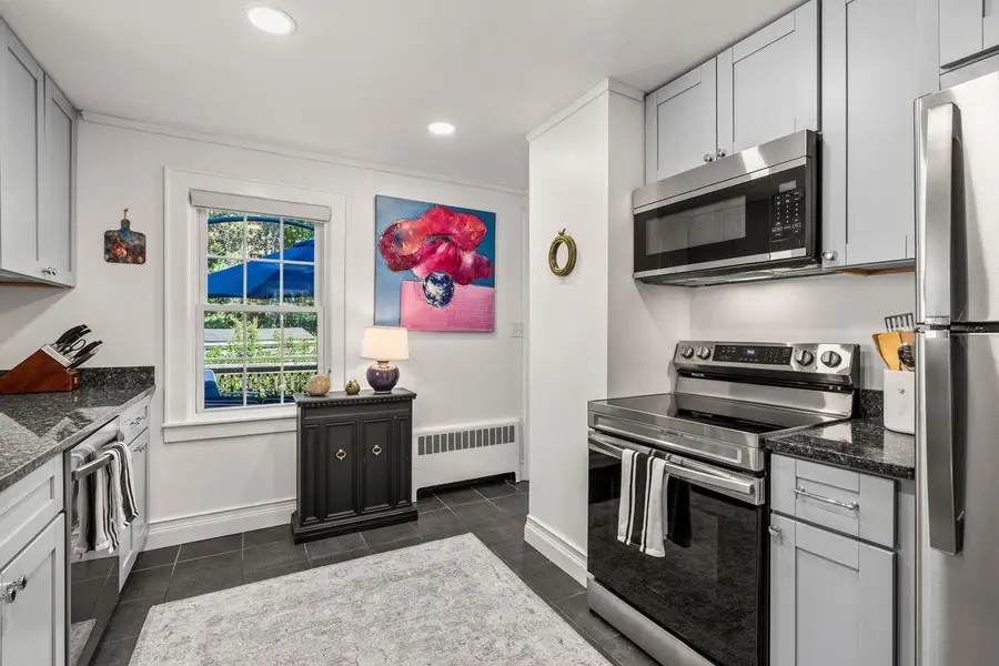 129 Bedford Center Road, Bedford, NH 03110 - #3