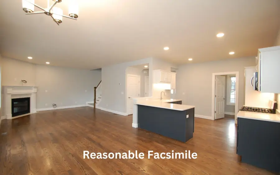 122 South Road, Londonderry, NH 03053 - #3