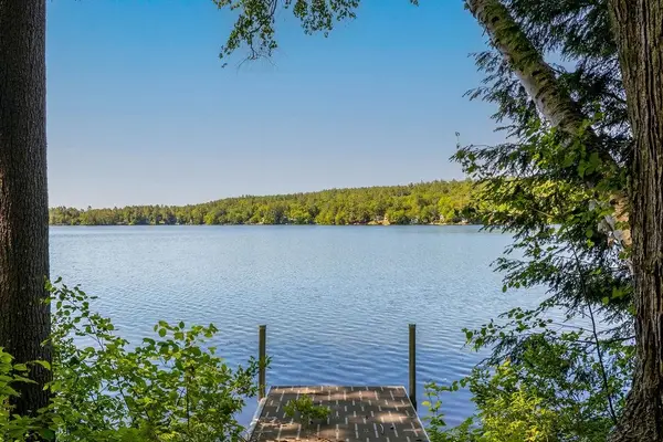 49/51 Northshore Road, Sunapee, NH 03782