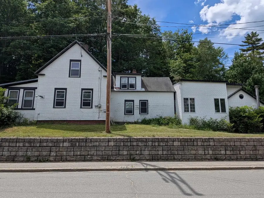 12 Water Street, Lancaster, NH 03584 - #2