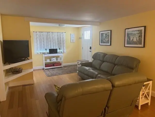 23 Walnut Avenue, Hampton, NH 03842 - #2