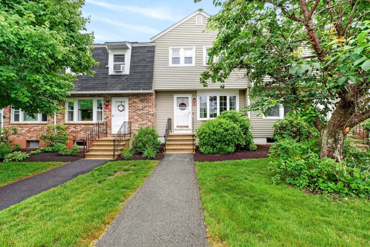 4 Snowberry Lane #9, Goffstown, NH 03045 - #1