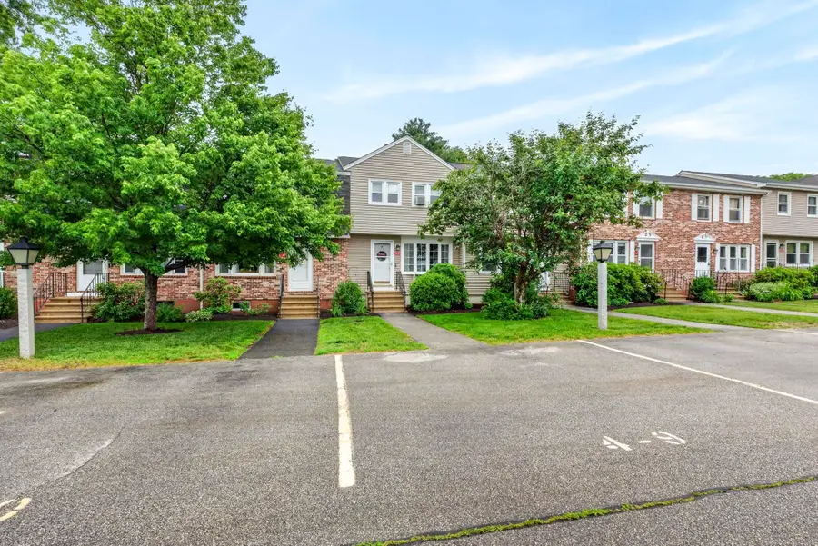 4 Snowberry Lane #9, Goffstown, NH 03045 - #2