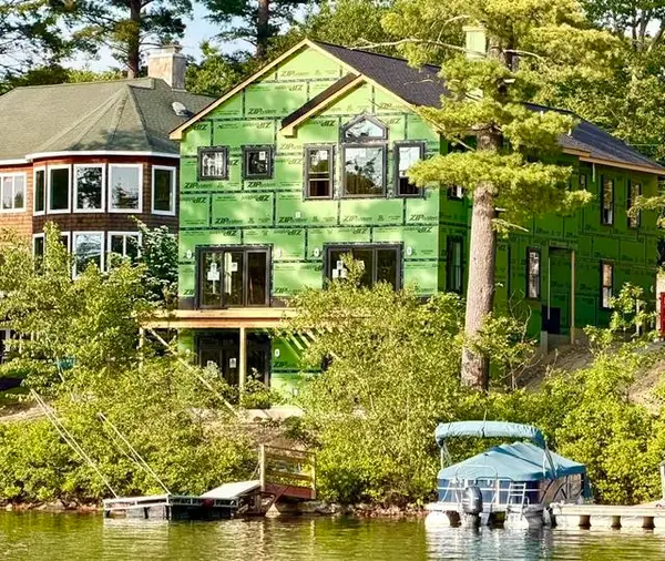 10D Chase Island Road, Atkinson, NH 03811