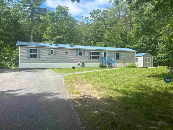1184 NH Route 11, Farmington, NH 03835