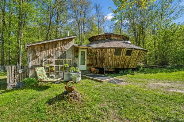 491 Greenfield Road, Peterborough, NH 03458