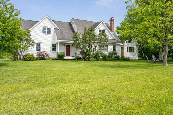 3421 Lake Road, Charlotte, VT 05445