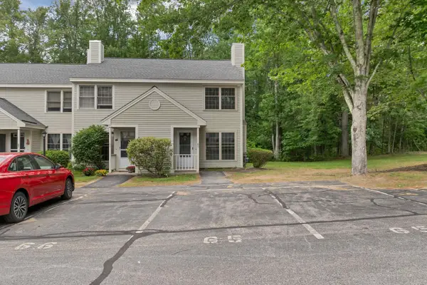 65 Woodland Green, Rochester, NH 03868