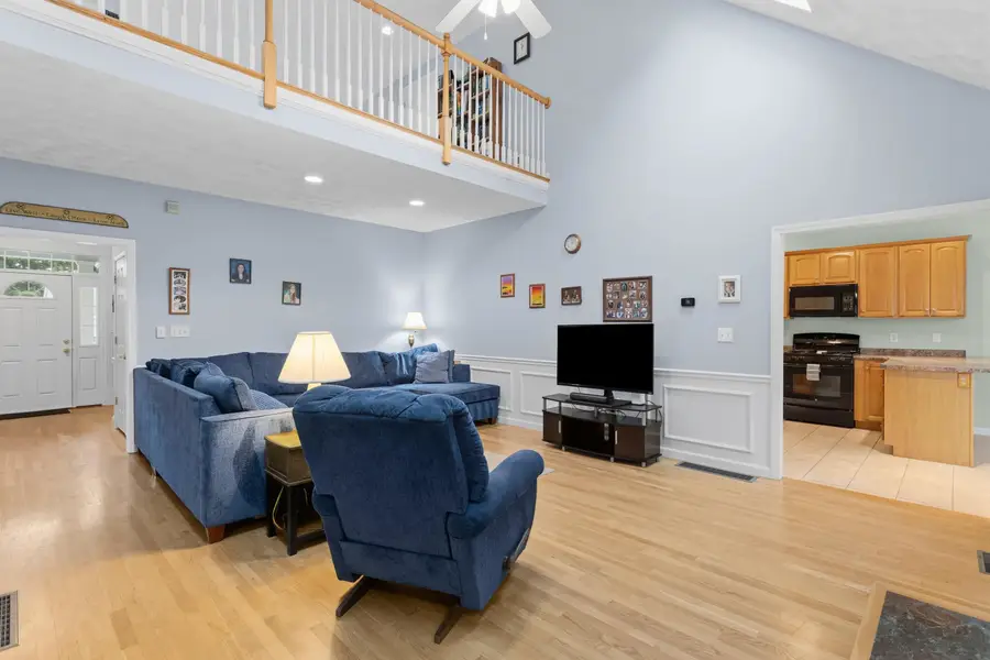 28 Saint Andrews Way, Londonderry, NH 03053 - #2