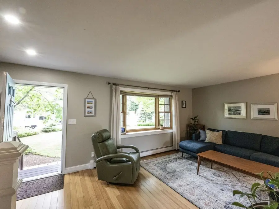 32 Logwood Circle, Essex, VT 05452 - #3
