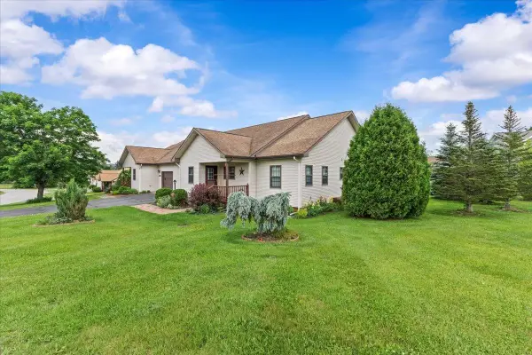 55 Jersey Way #B10, Morristown, VT 05661