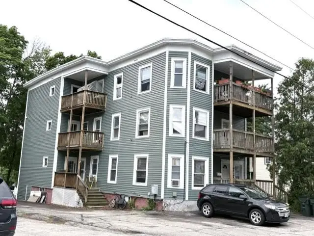 421 Laurel Street, Manchester, NH 03103 - #1