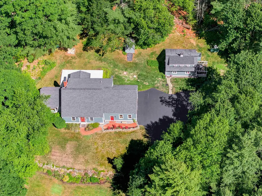 26 Jessica Lane, New Boston, NH 03070 - #3