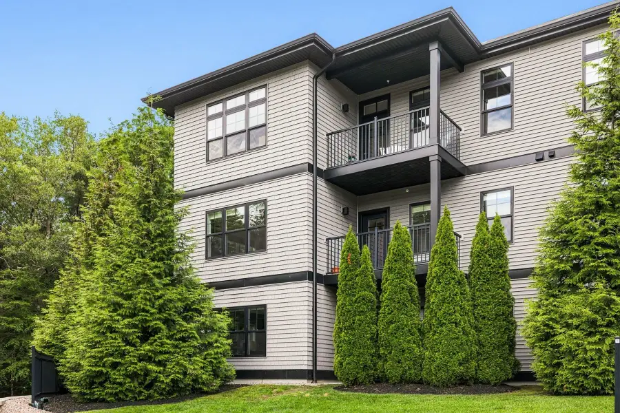 2075 Lafayette Road #B27, Portsmouth, NH 03801 - #2
