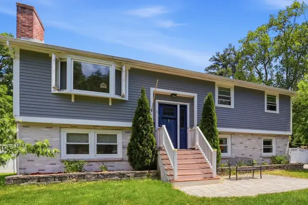 5 Berkley Street, Merrimack, NH 03054