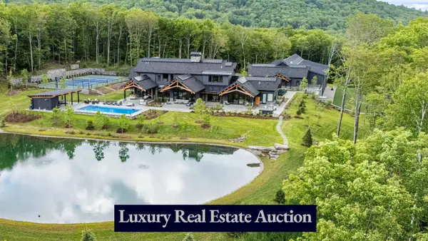 1084 Wade Pasture Road, Stowe, VT 05672-5259