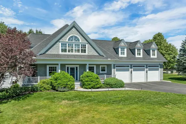 20 Brigham Lane, Portsmouth, NH 03801