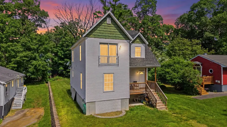 17 Trues Parkway, Sandown, NH 03873 - #2