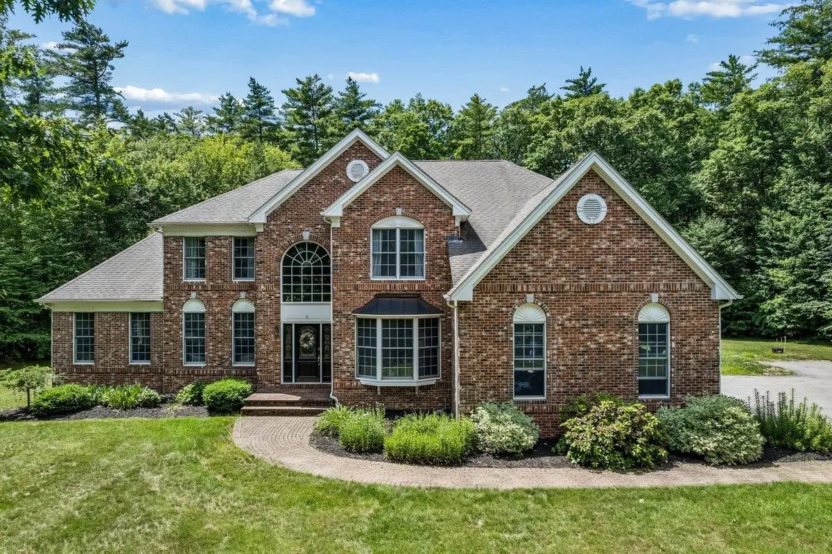 11 Dorothy's Way, Bedford, NH 03110 - #1