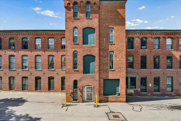 100 Main Street #M3, Pembroke, NH 03275