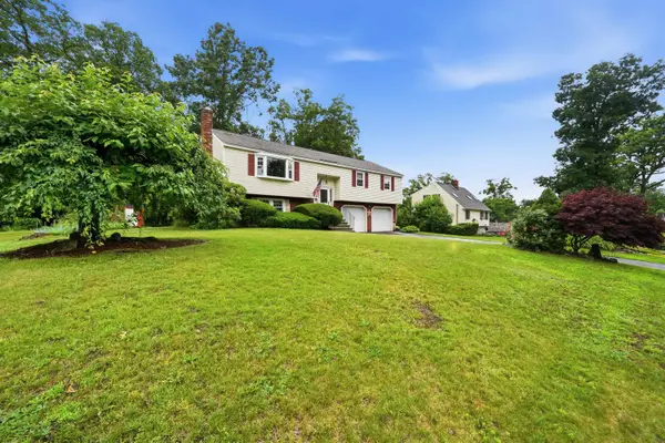 26 Veronica Avenue, Salem, NH 03079